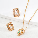 Circle Muse Necklace